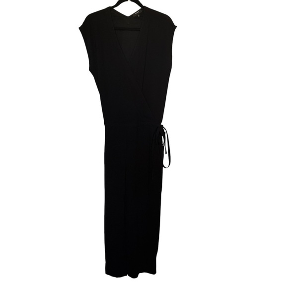 Theory Lyoral Elevate Crepe Jumpsuit Wrap V-neck Sleeveless - Picture 2 of 7